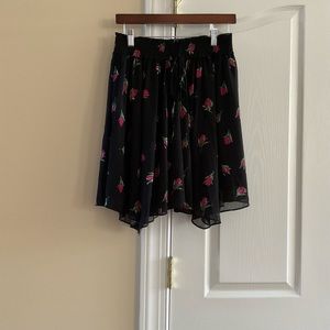 Club Monaco Mini skirt